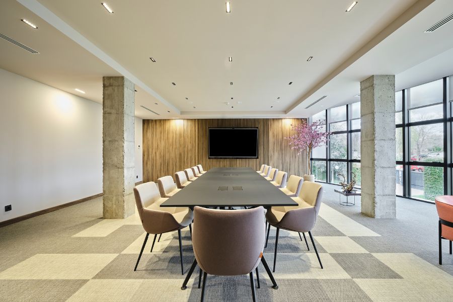 reformas-oficinas-madrid-sala-de-reuniones